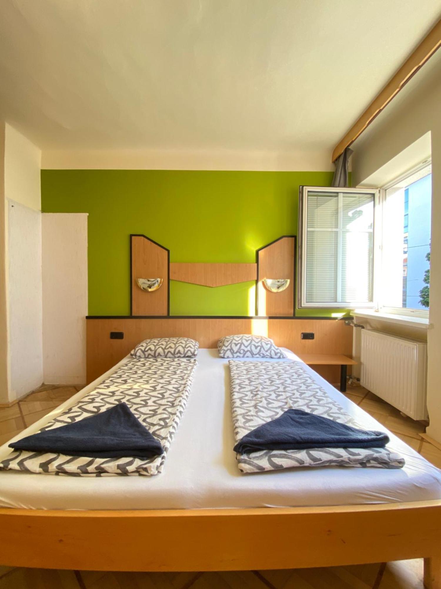 Affordable Central Rooms, 10-Min To Lugner City Viyana Dış mekan fotoğraf