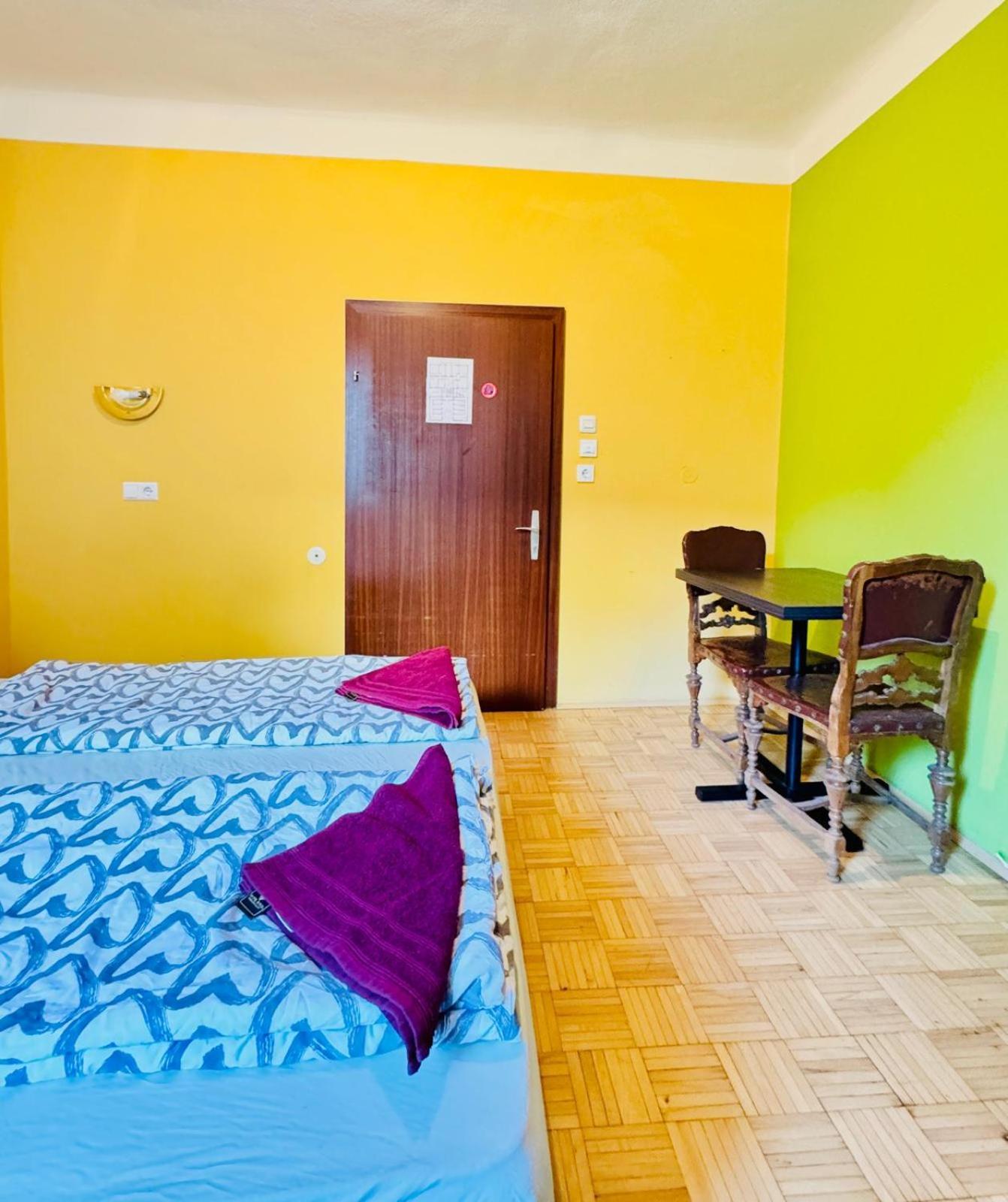 Affordable Central Rooms, 10-Min To Lugner City Viyana Dış mekan fotoğraf